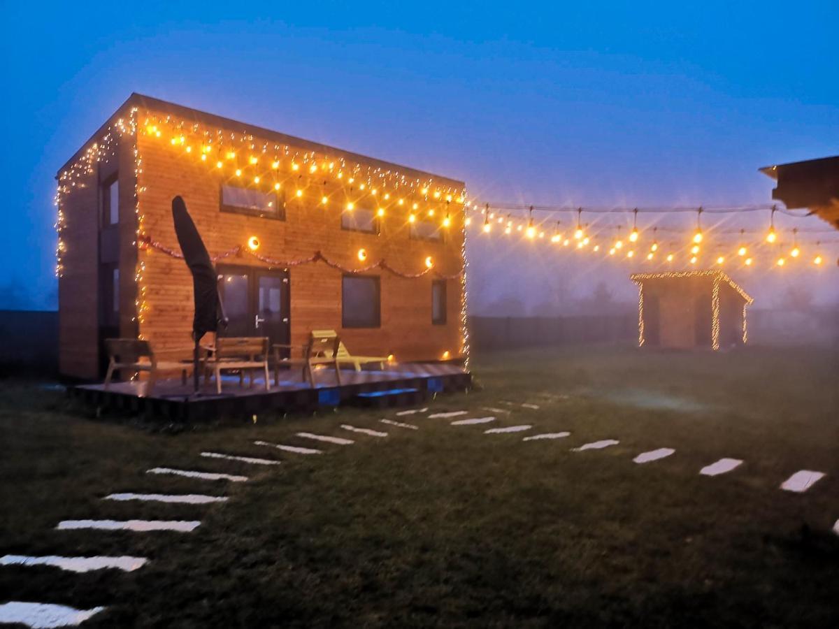 Tiny House - Baia De Fier酒店 外观 照片